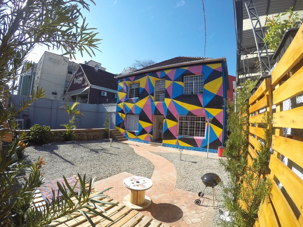 Social Hostel Cafe E Bar Curitiba Kültér fotó